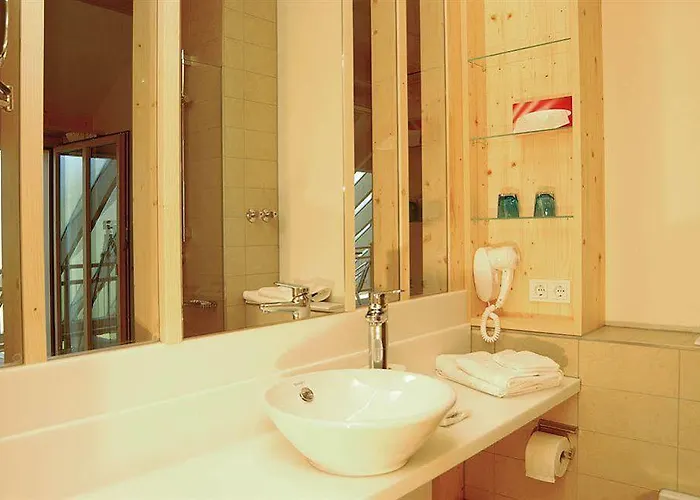 Ξενοδοχείο & Wellnesshotel Breggers Schwanen - 4*